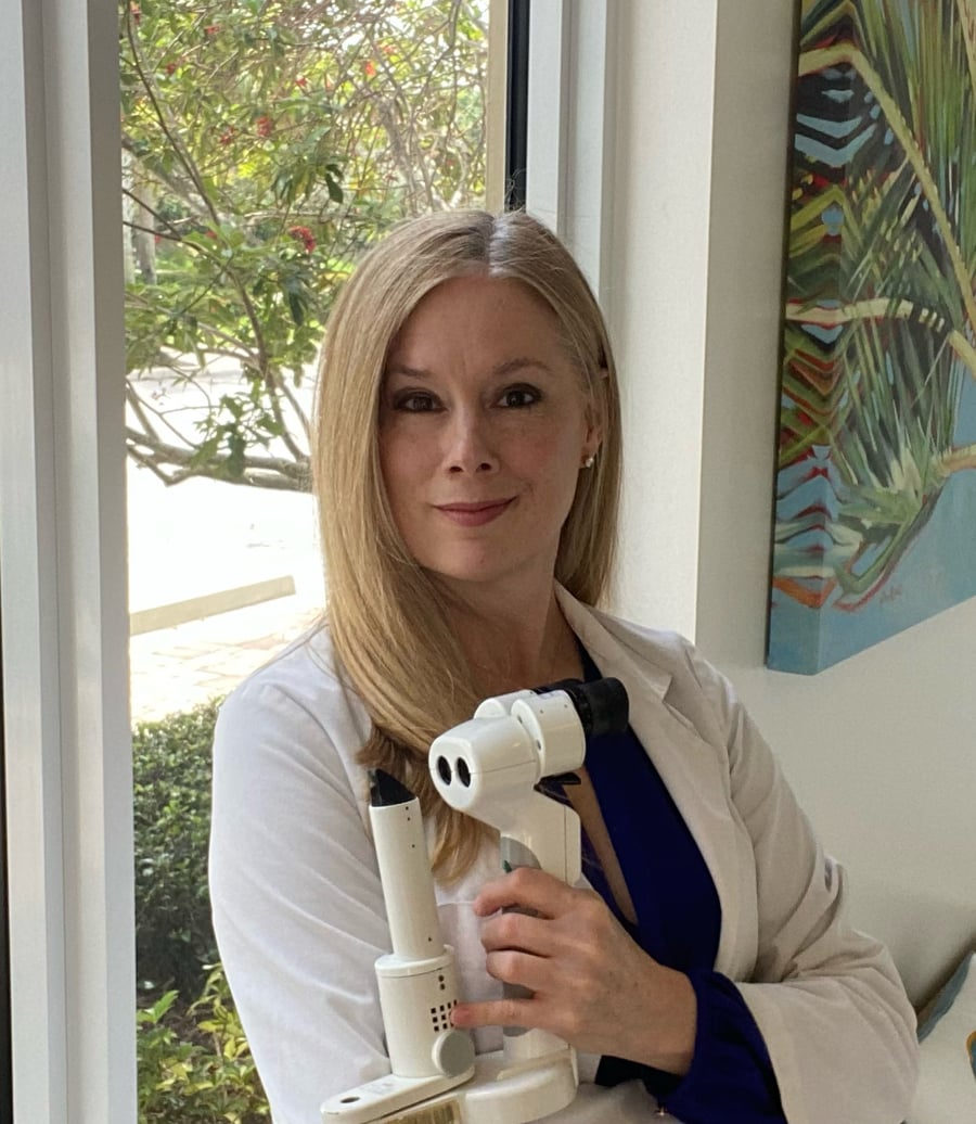 VVC headshot hallway